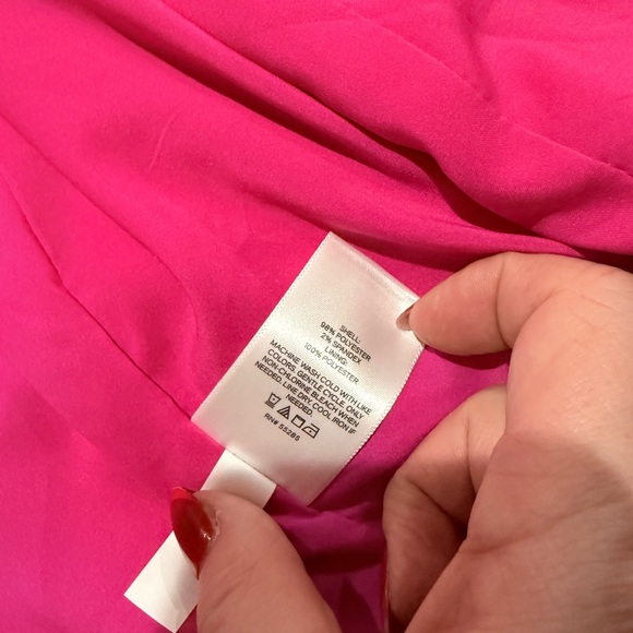 Express Women's Fuchsia Blazer NWT Size Medium - Picture 10 of 10